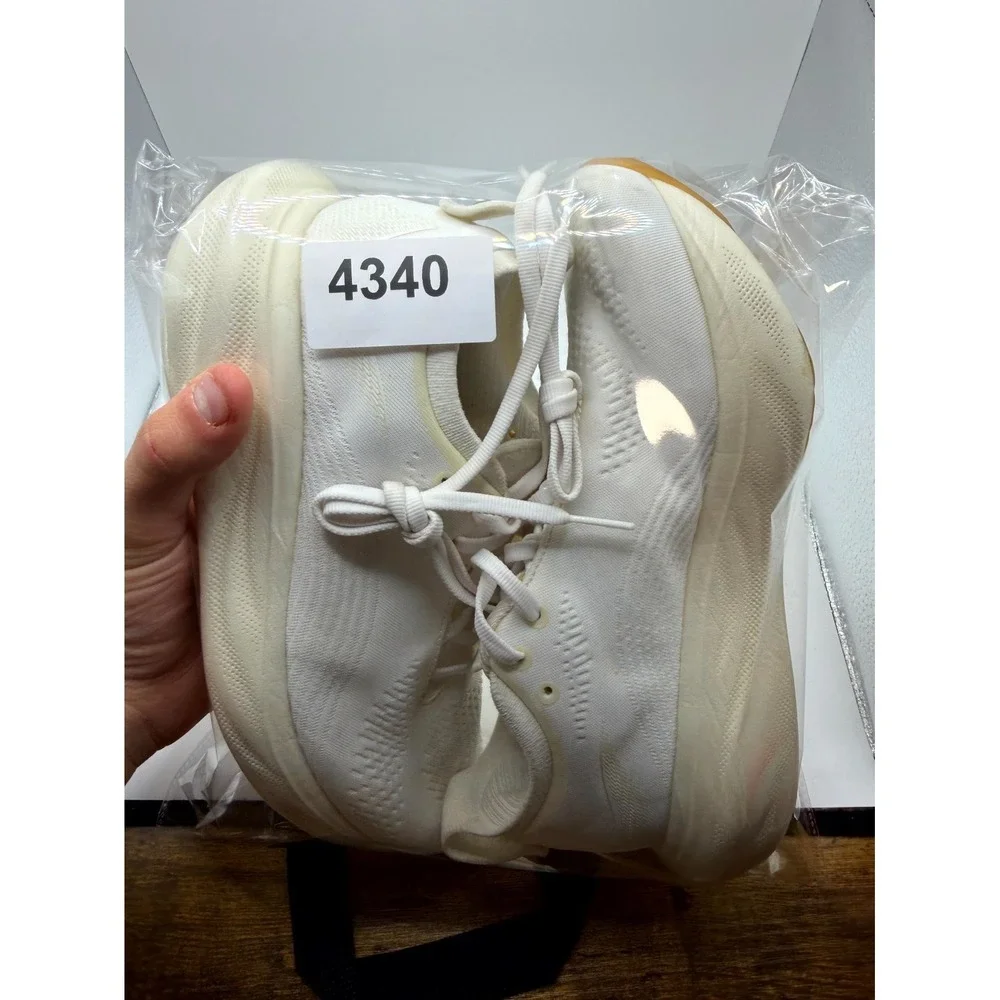 ASICS GEL-Nimbus 25 1012B356 Womens 7.5 Sneaker White Gum Knit Running Shoes
